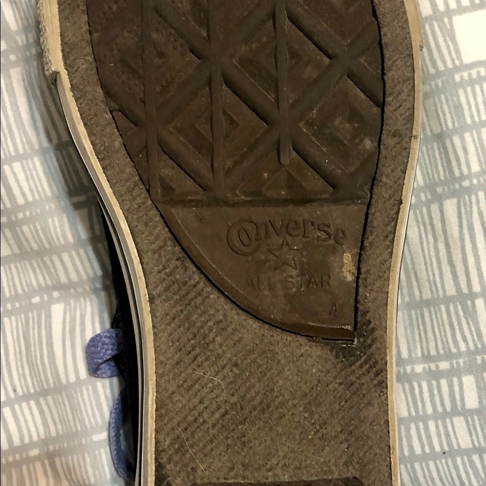 Converse - Picture 3 of 3